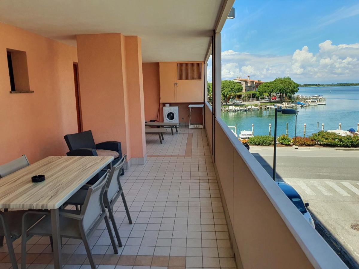 Aparthotel Capitol Grado Exterior photo