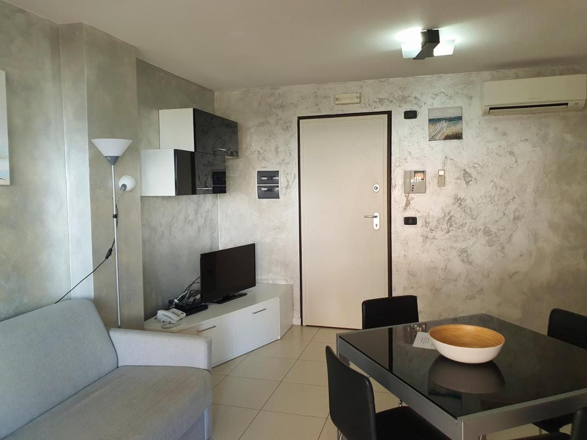 Aparthotel Capitol Grado Exterior photo