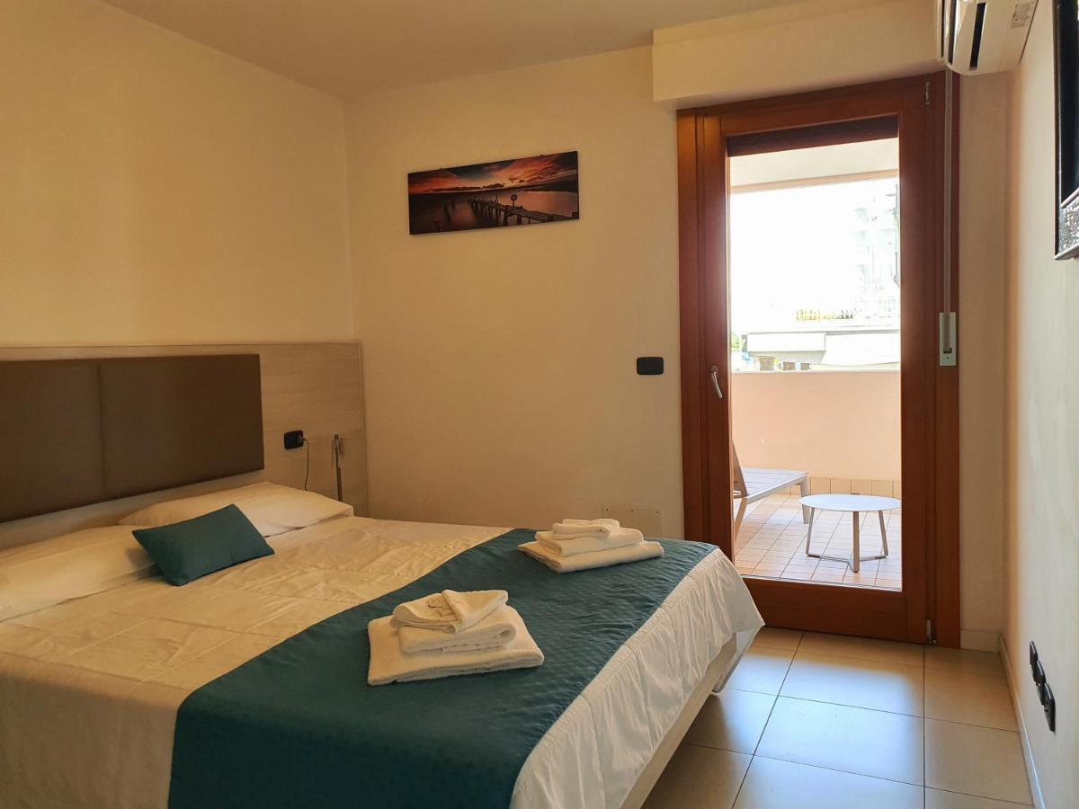 Aparthotel Capitol Grado Exterior photo