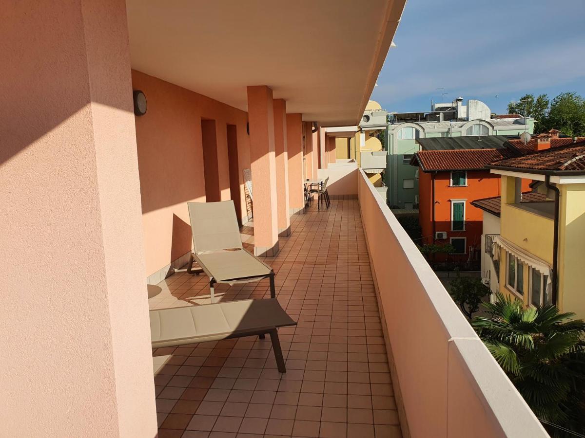Aparthotel Capitol Grado Exterior photo